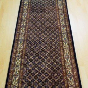 6564 Moud m/silke 250 x 80 Kr. 6.900,-