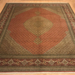 7560 Tæbriz m/silke 398 X 305 Kr. 89.000,-