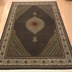 3184 Tæbriz m/silke 300 x 203 Kr. 58.000,-