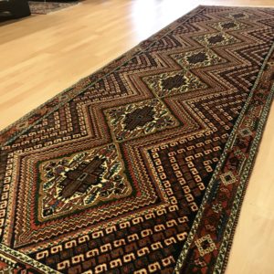 9010 Afshar Shahbabak 291 x 88 Kr. 12.500,-