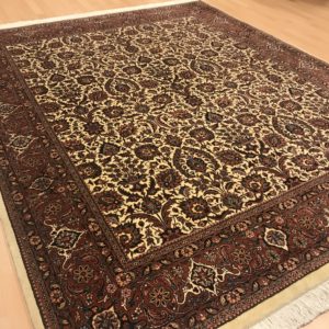 9106 Bidjar m/silke 238 x 201 Kr. 45.000,-