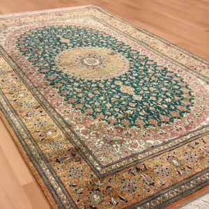 1029 Ghom helsilke 149 x 99 Før: 25.000,- Nu: 19.500,-