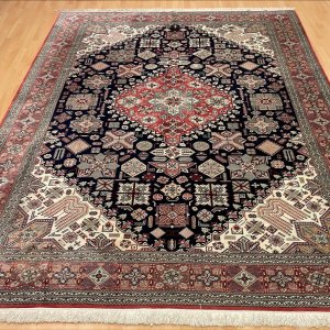 31066 Qum helssilke 350 x 250 kr. 250.000,-