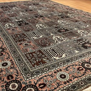 83042 Kashmir Silke 277 x 187 Kr. 25.000,-