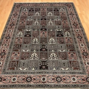 83042 Kashmir Silke 277 x 187 Kr. 25.000,-